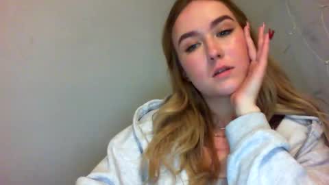 Snapshot of lulu_baby1 chatting on 02/02/25, 07:46 Lulu Baby18 online show from 02/02/25, 07:46