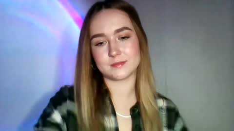 Snapshot of lulu_baby1 chatting on 02/18/25, 04:16 Lulu Baby18 online show from 02/18/25, 04:16