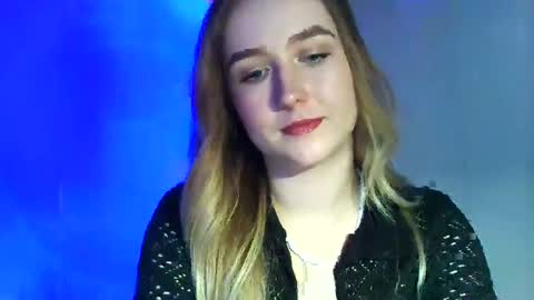 Snapshot of lulu_baby1 chatting on 02/23/25, 01:32 Lulu Baby18 online show from 02/23/25, 01:32