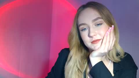 Snapshot of lulu_baby1 chatting on 03/01/25, 11:17 Lulu Baby18 online show from 03/01/25, 11:17
