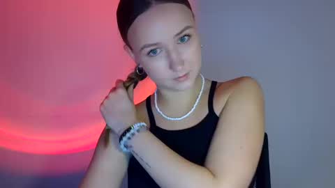Snapshot of lulu_baby1 chatting on 10/15/25, 06:30 Lulu Baby18 online show from 10/15/25, 06:30
