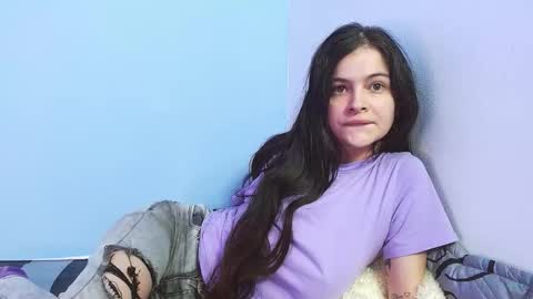 lulu_cm online show from 10/28/25, 08:29