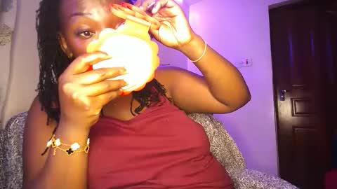 lulu_sparks1 online show from 09/14/25, 05:17