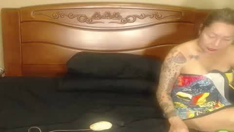 Snapshot of lulu_wild chatting on 02/25/26, 11:14 lulu_wild online show from 02/25/26, 11:14