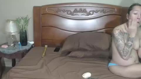 Snapshot of lulu_wild chatting on 04/05/26, 01:36 lulu_wild online show from 04/05/26, 01:36