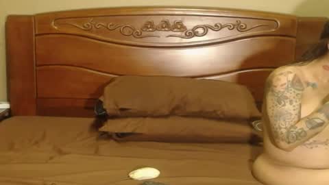 Snapshot of lulu_wild chatting on 04/15/26, 10:00 lulu_wild online show from 04/15/26, 10:00