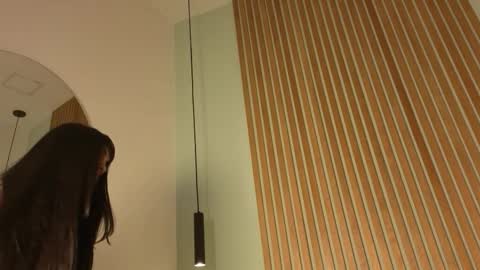 lulu_wonder online show from 10/17/25, 08:11