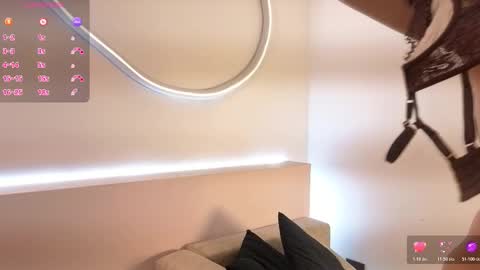 lulu_wonder online show from 11/29/25, 08:45