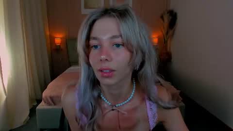 Snapshot of lulualise chatting on 06/13/26, 01:42 Alise online show from 06/13/26, 01:42