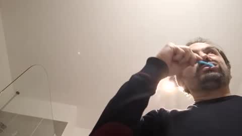 Snapshot of luluberlu042 chatting on 01/14/25, 01:36 Ludo online show from 01/14/25, 01:36