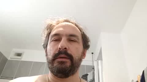 Snapshot of luluberlu042 chatting on 01/26/25, 06:49 Ludo online show from 01/26/25, 06:49