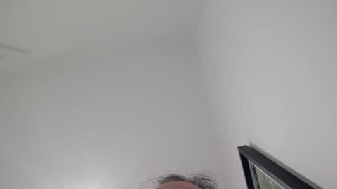 Snapshot of luluberlu042 chatting on 01/29/25, 12:43 Ludo online show from 01/29/25, 12:43