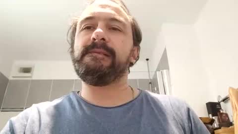 Snapshot of luluberlu042 chatting on 02/19/25, 12:35 Ludo online show from 02/19/25, 12:35