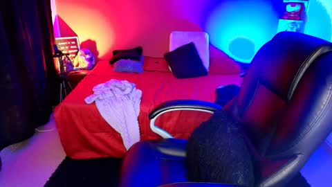 LuluBigTitts online show from 10/22/25, 09:14