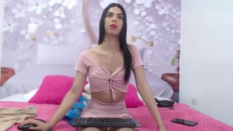 LULU online show from 09/20/25, 03:02