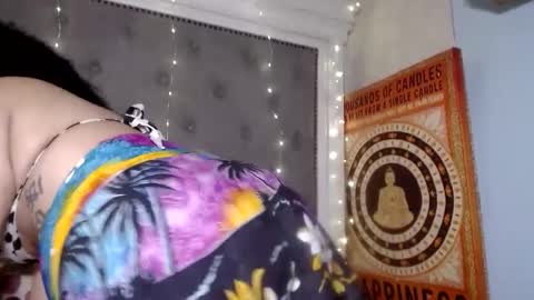 LuLu Valenttine Hot Sexy HawaiianCape Verde online show from 02/22/25, 05:02