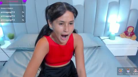 Snapshot of luly_dreams chatting on 03/24/26, 11:26 luly_dreams online show from 03/24/26, 11:26