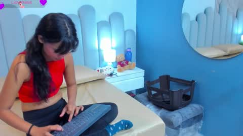 Snapshot of luly_dreams chatting on 03/29/26, 11:10 luly_dreams online show from 03/29/26, 11:10