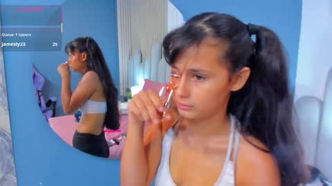 Snapshot of luly_dreams chatting on 04/24/26, 11:56 luly_dreams online show from 04/24/26, 11:56