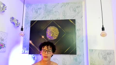 Snapshot of lumberjack_20 chatting on 02/21/25, 06:15 Vanity ErosX online show from 02/21/25, 06:15