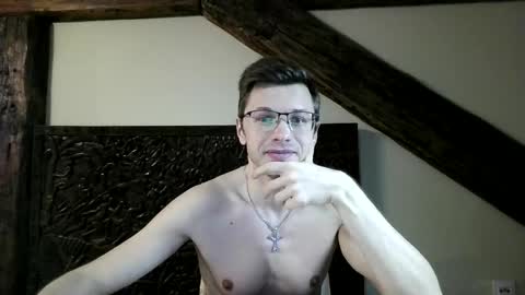Snapshot of lumberjack__666 chatting on 04/30/26, 08:15 Andrew independent model 2000-0000 CET daily online show from 04/30/26, 08:15