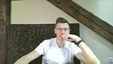 Snapshot of lumberjack__666 chatting on 05/16/26, 02:05 Andrew independent model 2000-0000 CET daily online show from 05/16/26, 02:05