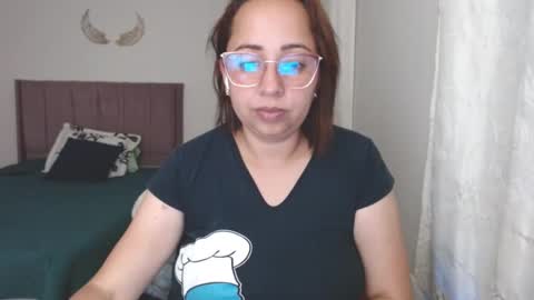 LUMI     online show from 01/04/25, 01:21