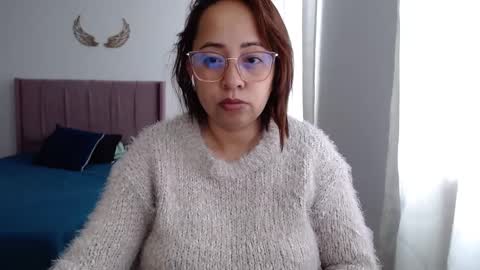 LUMI     online show from 01/08/25, 12:47