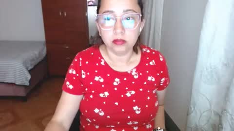 LUMI     online show from 02/11/25, 01:41