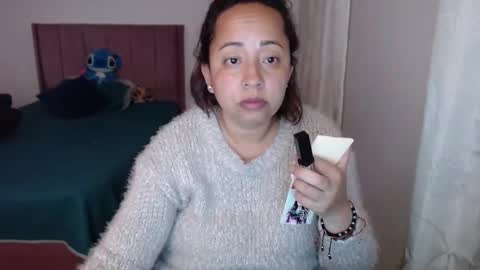 LUMI     online show from 03/08/25, 07:49