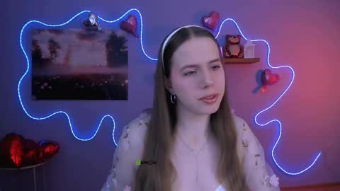 Snapshot of lumi_soft chatting on 02/20/26, 08:38 Sweet Lumi online show from 02/20/26, 08:38