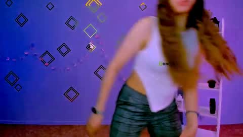 Sweet Lumi online show from 04/23/26, 07:52