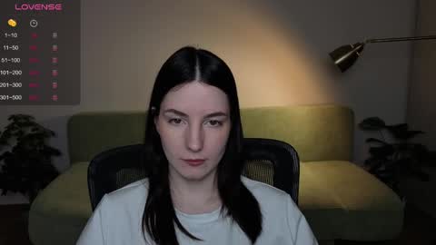 Snapshot of lumina_dark chatting on 06/04/26, 11:49 Lumi online show from 06/04/26, 11:49