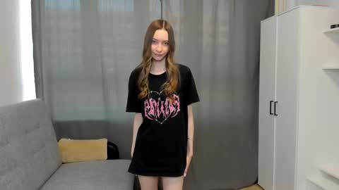 Snapshot of luminaya chatting on 02/05/26, 07:35 Naya online show from 02/05/26, 07:35