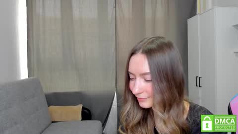 Snapshot of luminaya chatting on 02/24/26, 12:03 Naya online show from 02/24/26, 12:03