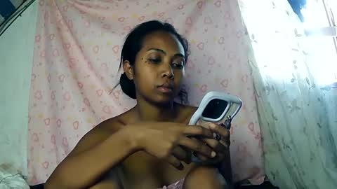 Luna online show from 02/14/25, 10:17