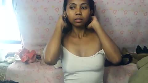 Luna online show from 10/05/25, 12:58