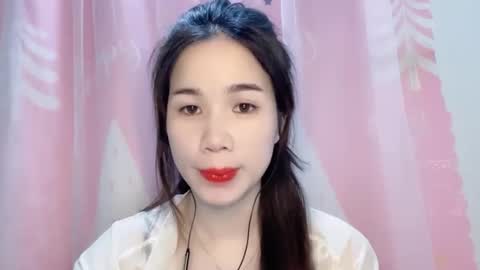 Snapshot of luna4739 chatting on 03/23/26, 11:03 Luna online show from 03/23/26, 11:03