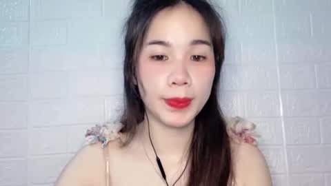 Snapshot of luna4739 chatting on 03/30/26, 03:02 Luna online show from 03/30/26, 03:02