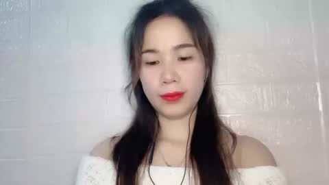 Snapshot of luna4739 chatting on 04/01/26, 08:50 Luna online show from 04/01/26, 08:50