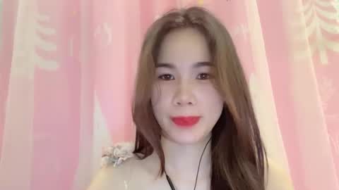 Snapshot of luna4739 chatting on 04/11/26, 07:45 Luna online show from 04/11/26, 07:45