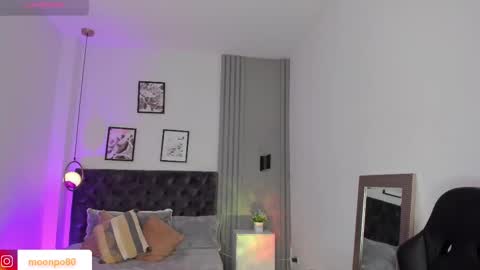 Snapshot of luna__ponce chatting on 09/17/25, 05:03     online show from 09/17/25, 05:03