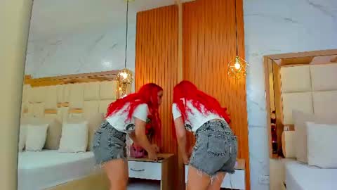 Snapshot of luna__vegga chatting on 07/22/26, 04:43 Luna online show from 07/22/26, 04:43