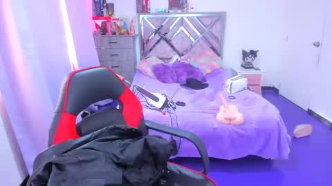 luna_analya online show from 01/19/26, 01:15