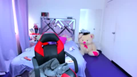 luna_analya online show from 02/28/26, 06:20