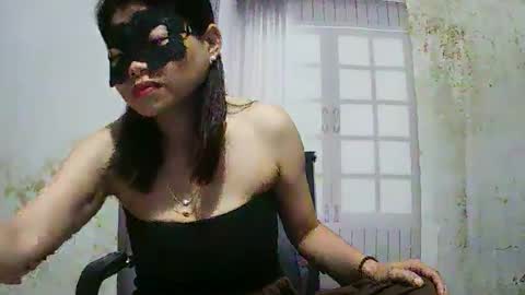 luna_beauty25 online show from 10/26/25, 12:27