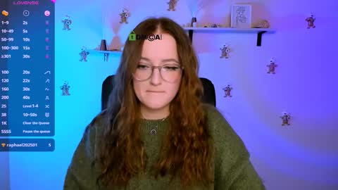 luna_berryy online show from 01/16/26, 08:35