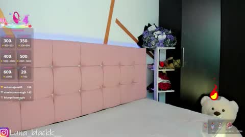 Luna online show from 02/01/26, 11:14