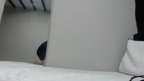 Luna--Blueberry online show from 09/13/25, 03:28