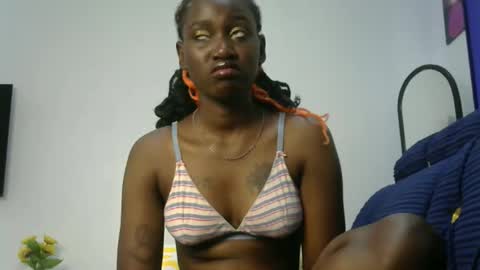 luna_blues online show from 05/10/26, 01:49